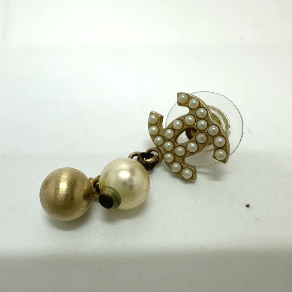 CHANEL Gold Earrings